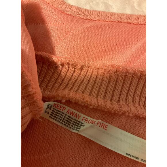 Free People FP Movement Dream Big Hooded Quilted Vest Coral Womens Size M Comfy - Picture 8 of 8